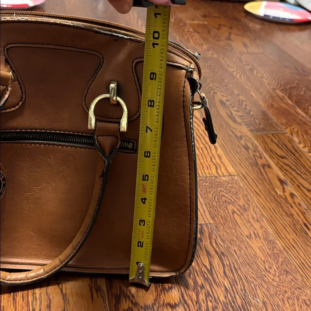 London Fog Tan Leather Handbag - Picture 9 of 9